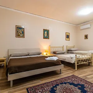 bb-casa-di-annarella.hotels-amalfi.com/